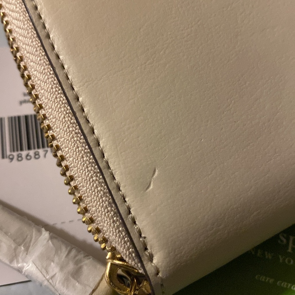 Light Tan or light beige Kate Spade Long wallet - brand new - Picture 5 of 6